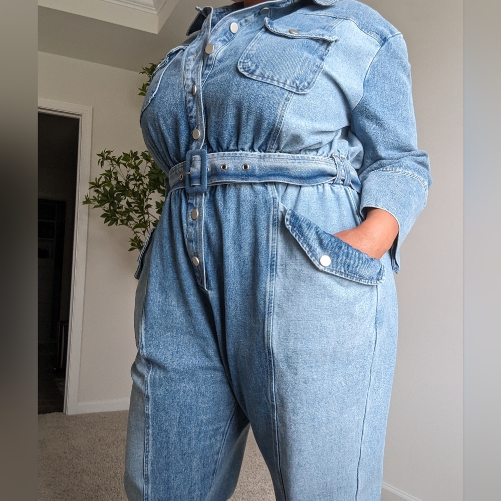 😃Two-Toned Denim Jumpsuit